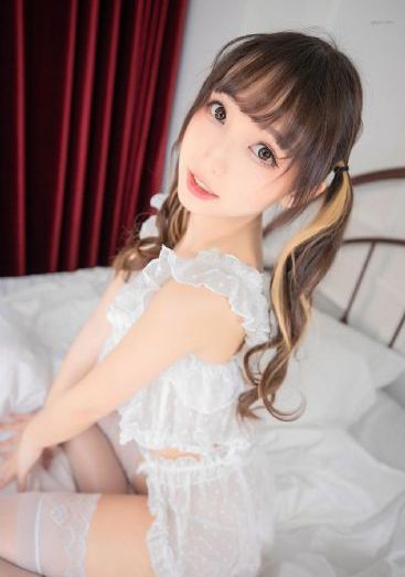 职场老婆中字电影_HD高清完整版