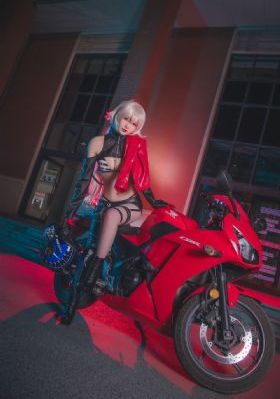 强睡年轻的女经理_高清免费观看最新
